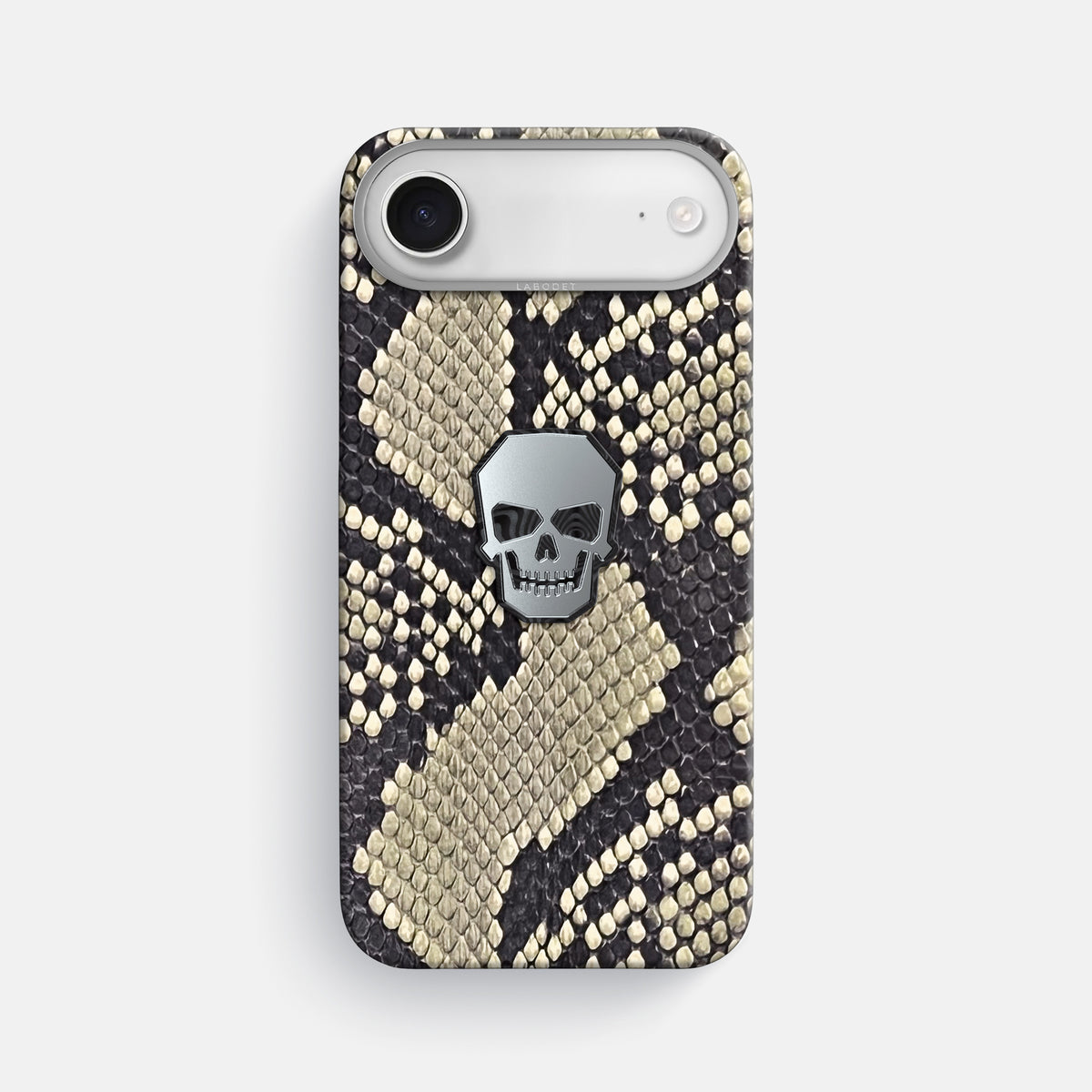 Classic Case With Titanium Skull For iPhone 17 Air In Deluxe Python -1 | Savannah-Steel