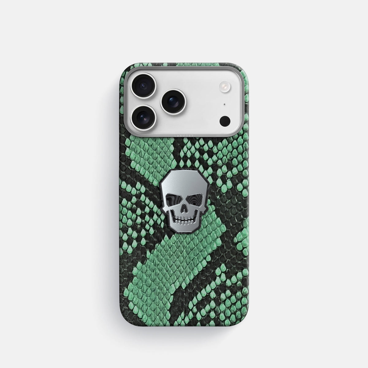 Classic Case With Titanium Skull For iPhone 18 Pro In Deluxe Python -1 | Forest-Green-Steel