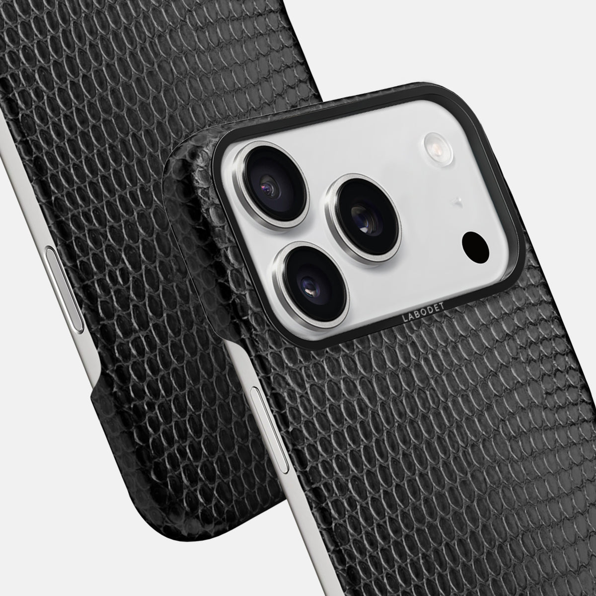 Classic Case For iPhone 17 Pro In Lizard -6 | Black-Black