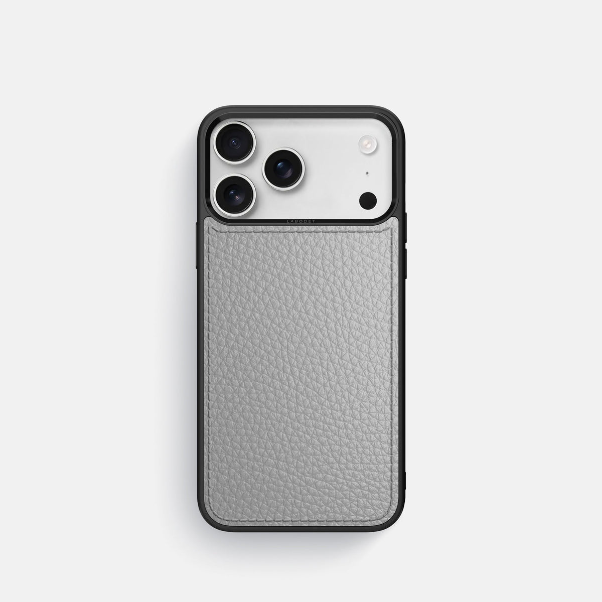 Sport Case For iPhone 18 Pro In Calf -1 | Nuage