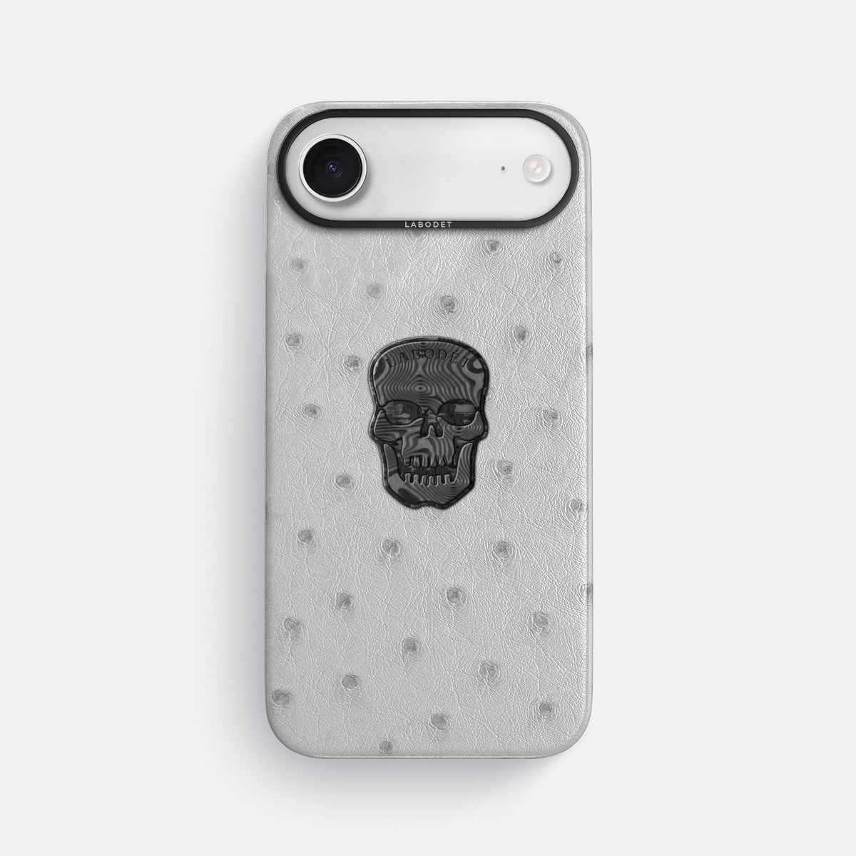 Classic Case With Carbon Skull For iPhone 17 Air In Ostrich