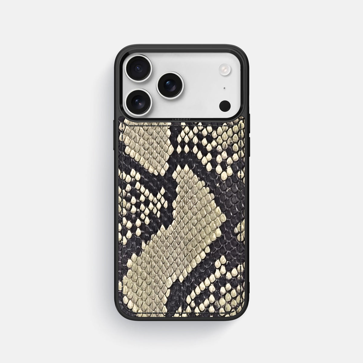 Sport Case For iPhone 18 Pro Max In Deluxe Python -1 | Savannah