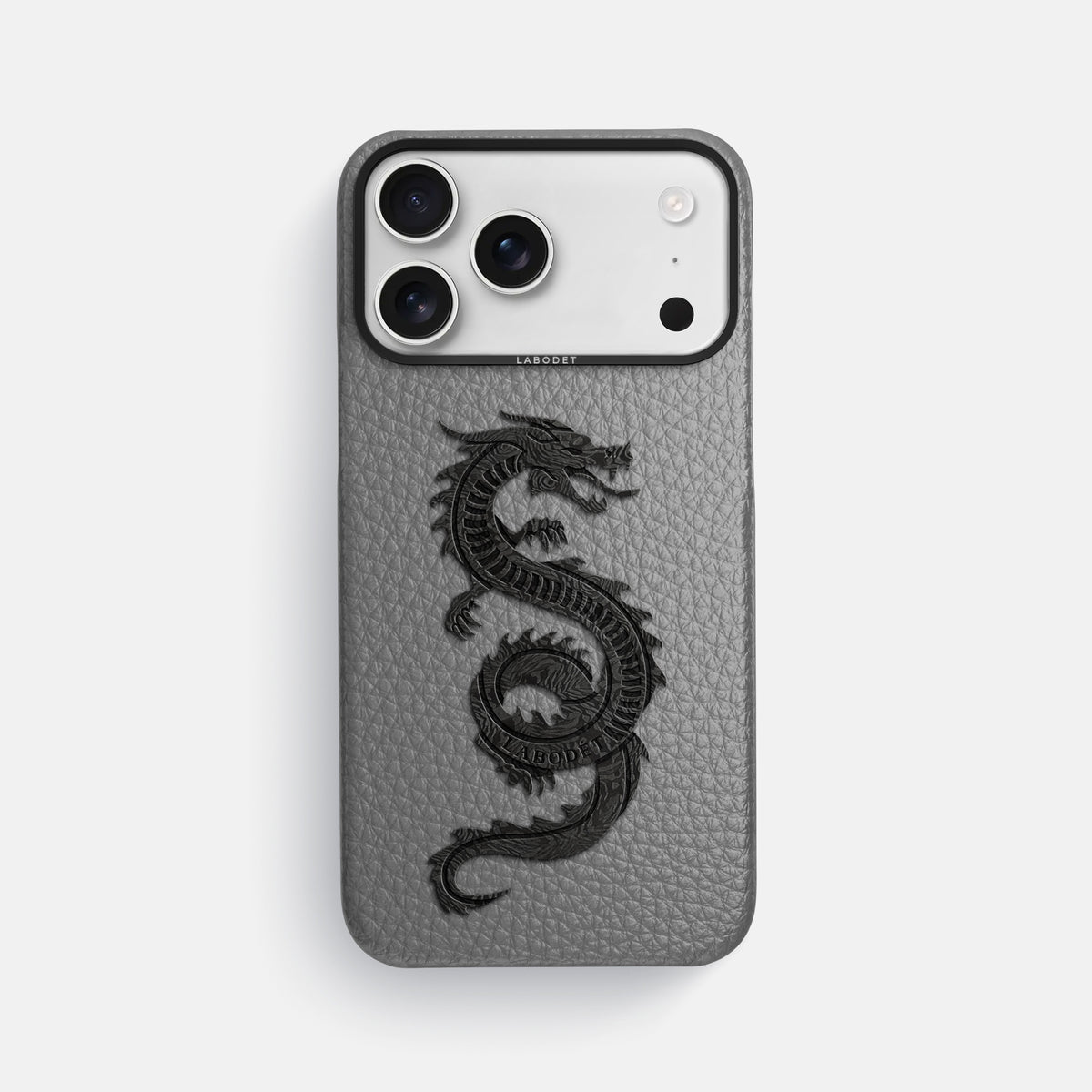 Classic Case With Carbon Dragon For iPhone 17 Pro Max In Calf -1 | Souris-Black