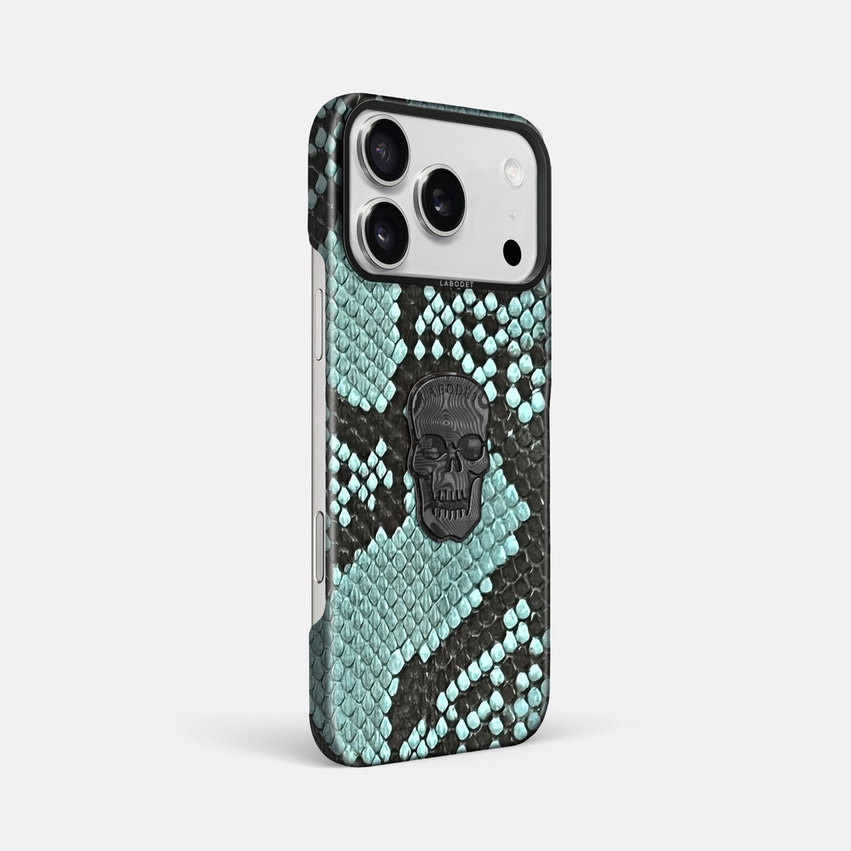 Classic Case With Carbon Skull For iPhone 18 Pro Max In Deluxe Python -2 | Blue-Lagoon-Black