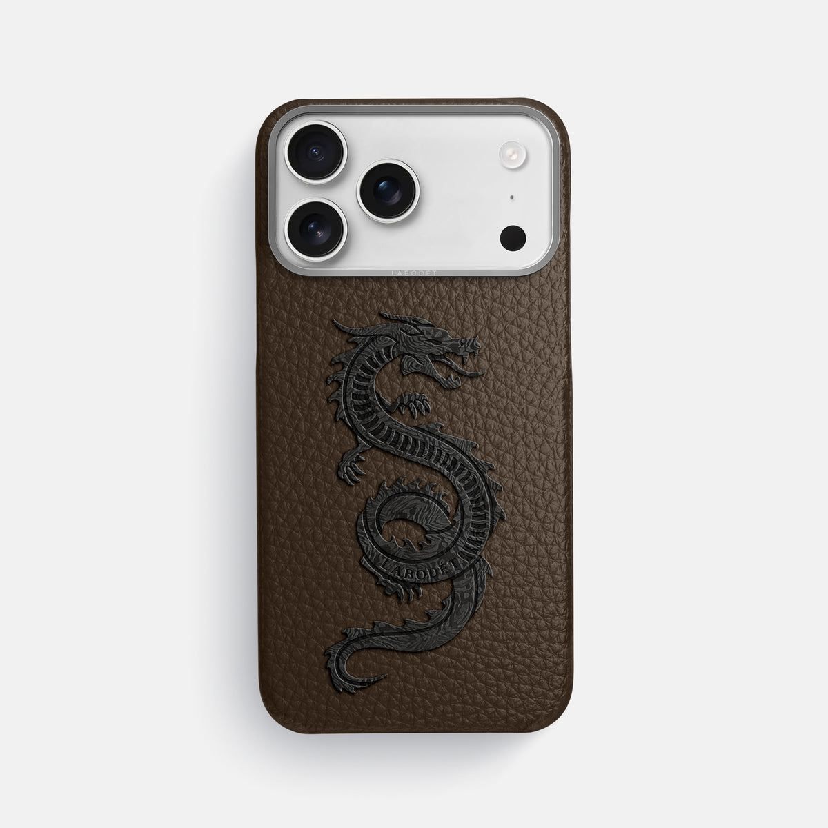 Classic Case With Carbon Dragon For iPhone 17 Pro Max In Calf -1 | Dark-Brown-Steel