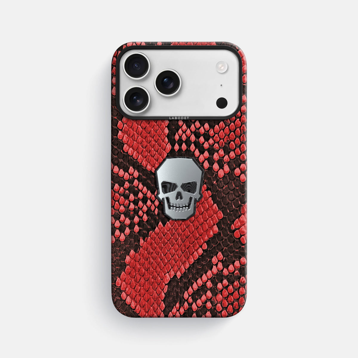 Classic Case With Titanium Skull For iPhone 18 Pro Max In Deluxe Python -1 | Red-Black