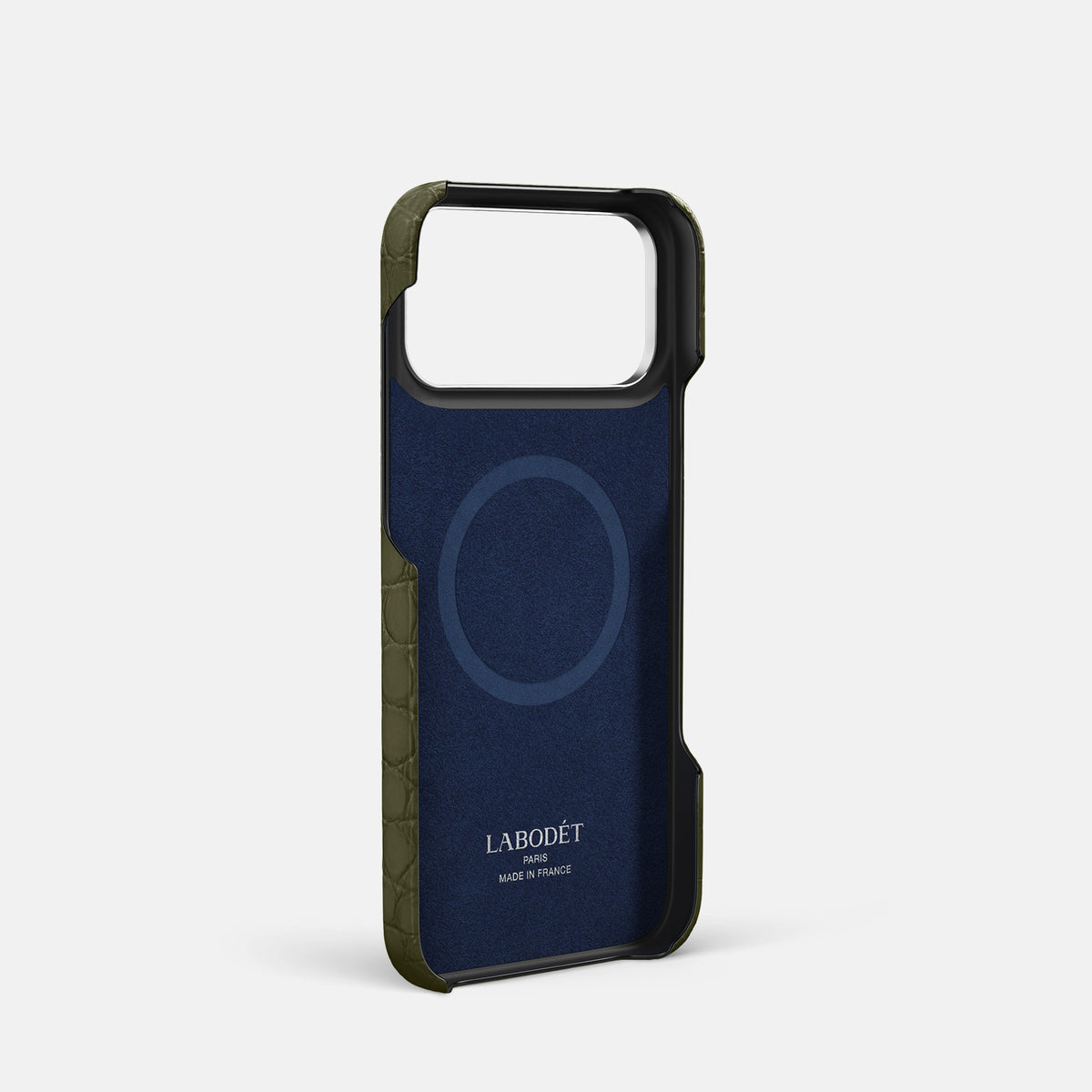 Center Handle For iPhone 17 Pro In Alligator -4 | Kaki-Green-Steel