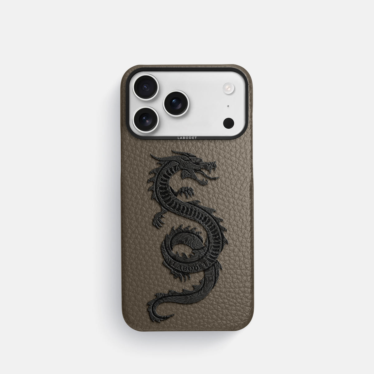 Classic Case With Carbon Dragon For iPhone 17 Pro In Calf -1 | Taupe-Black