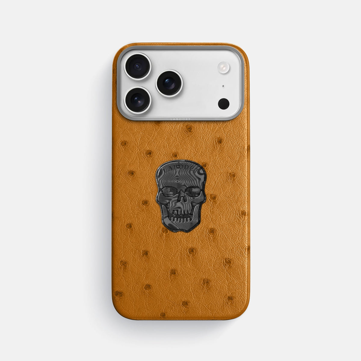 Classic Case With Carbon Skull For iPhone 18 Pro Max In Ostrich -1 | Chestnut-Steel