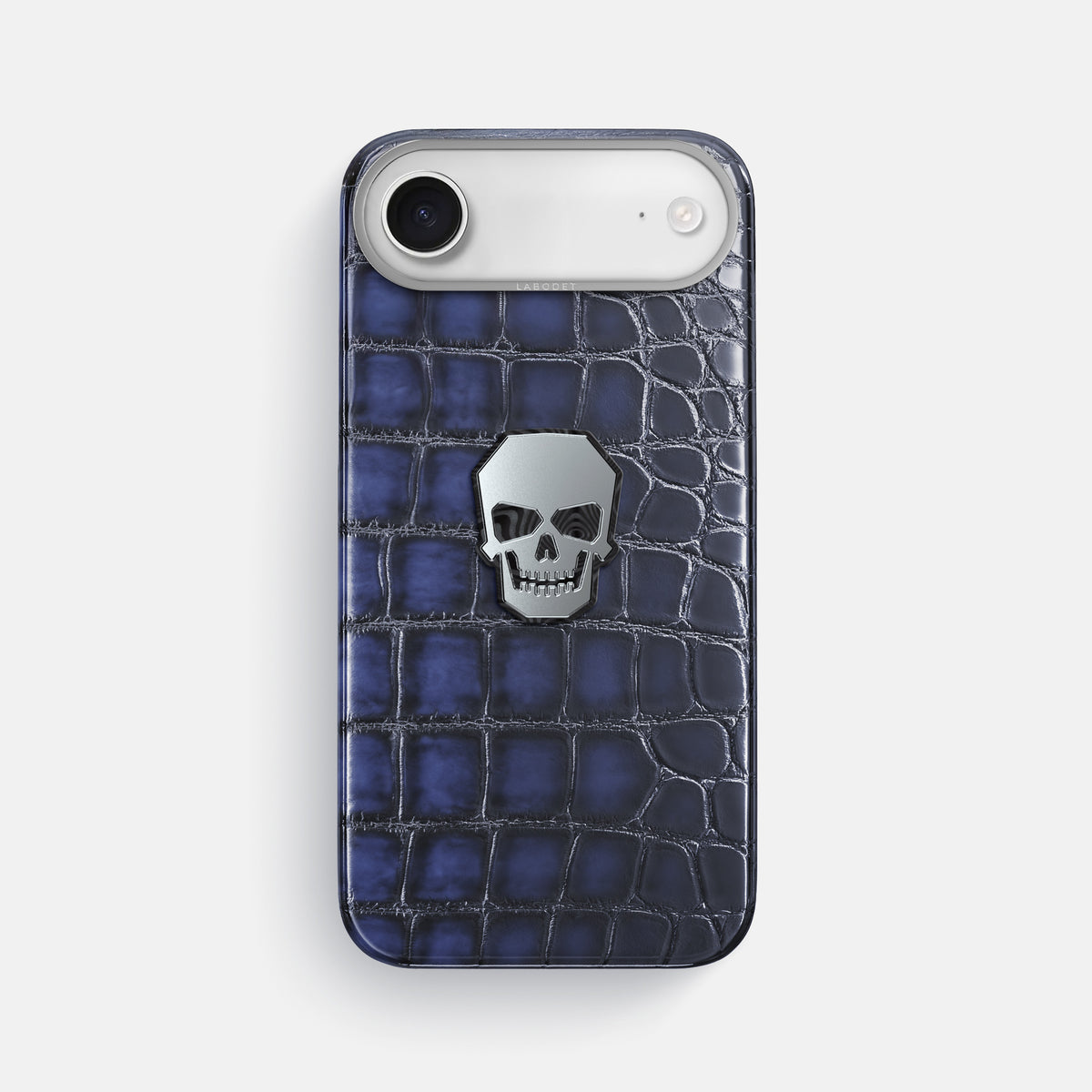 Classic Case With Titanium Skull For iPhone 17 Air In Patina Alligator -1 | Havana-Blue-Steel