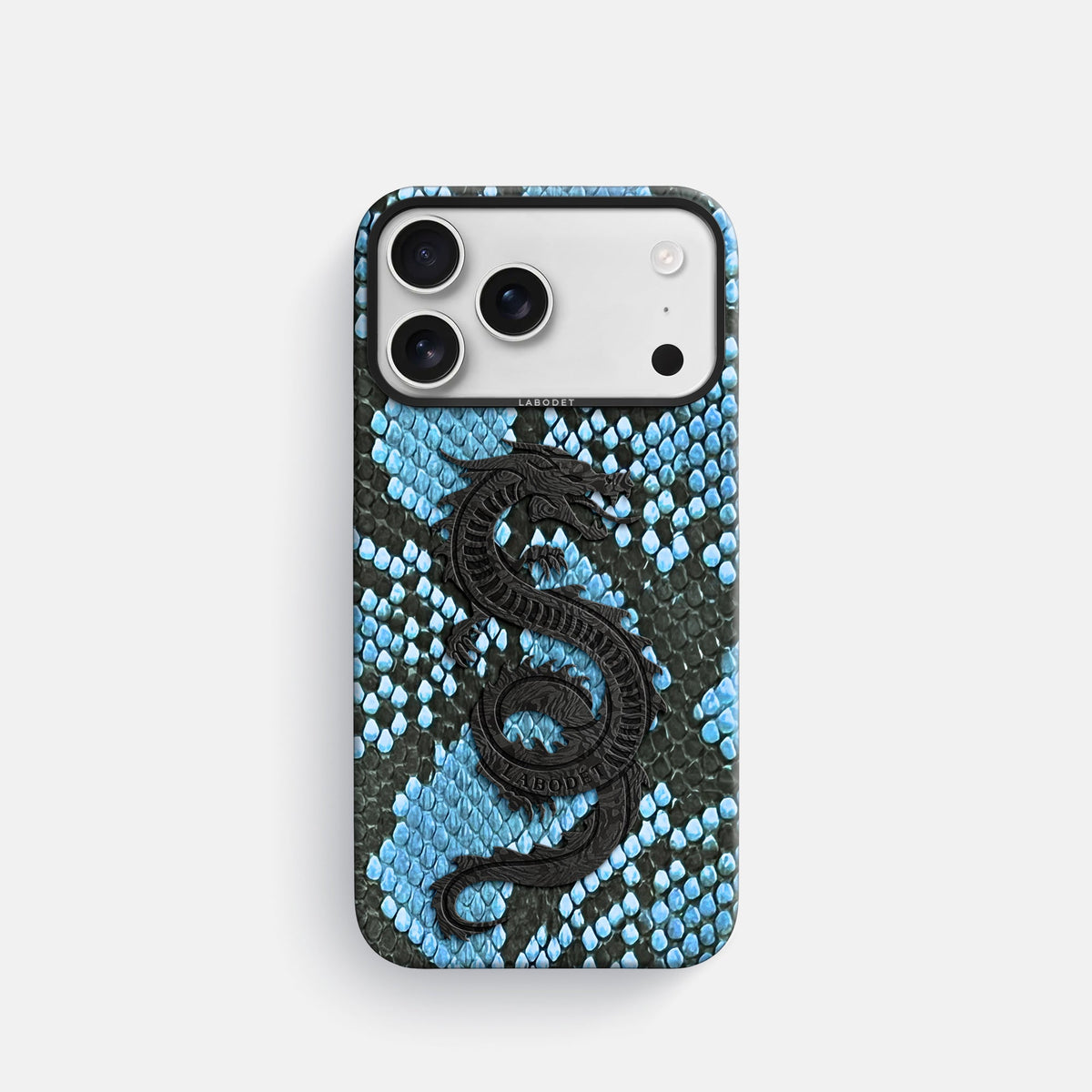 Classic Case With Carbon Dragon For iPhone 18 Pro In Deluxe Python -1 | Pacific-Blue-Black