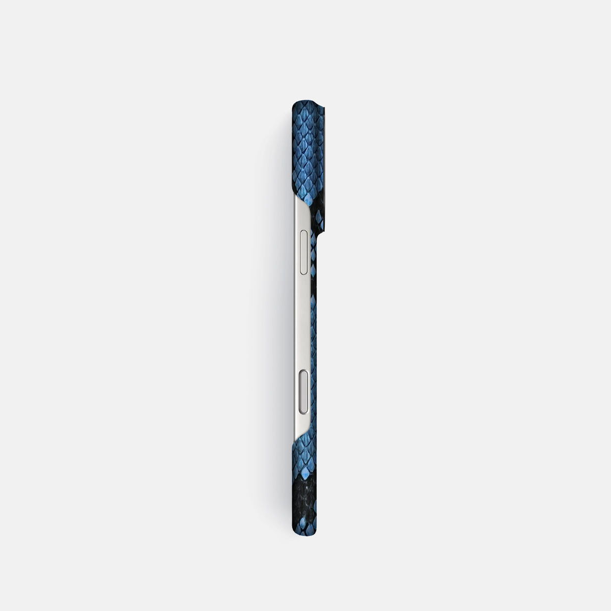 Classic Case For iPhone 17 Pro In Deluxe Python -3 | Blue-Jeans-Black