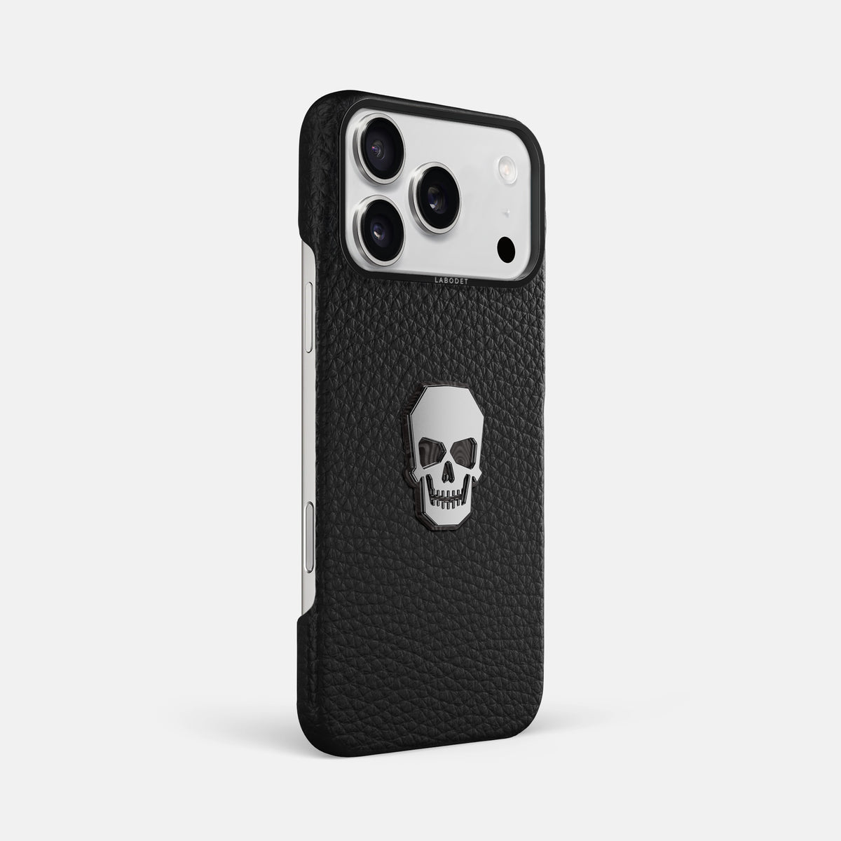 Classic Case With Titanium Skull For iPhone 17 Pro Max In Calf -2 | Black-Black