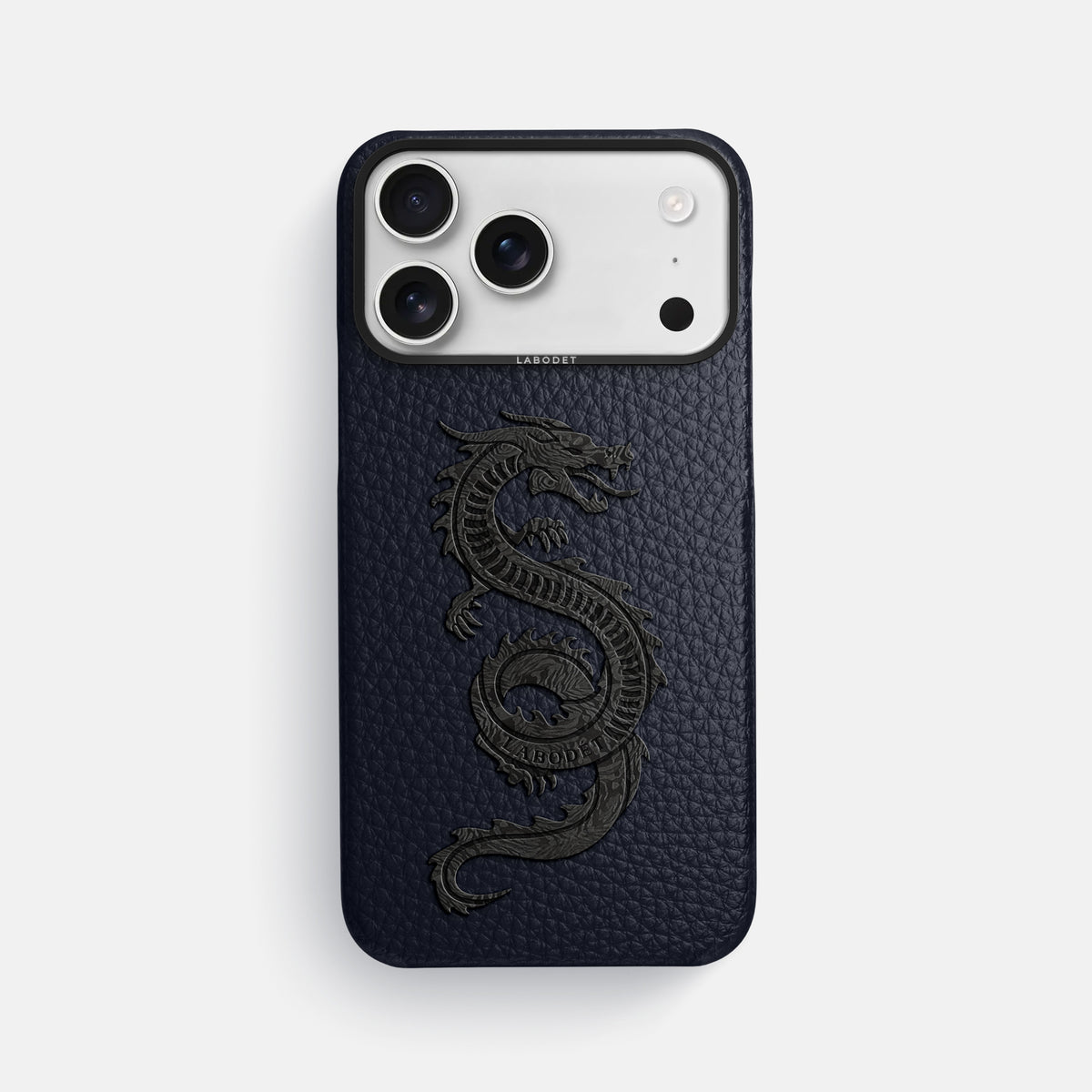 Classic Case With Carbon Dragon For iPhone 17 Pro Max In Calf -1 | Marine-Black