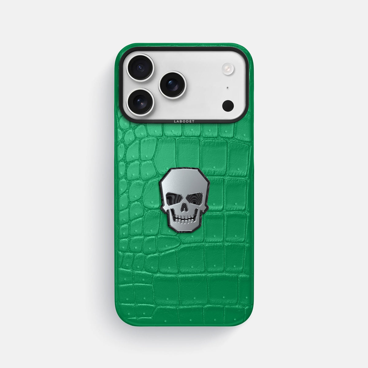 Classic Case With Titanium Skull For iPhone 18 Pro Max In Porosus Crocodile -1 | Cactus-Green-Black