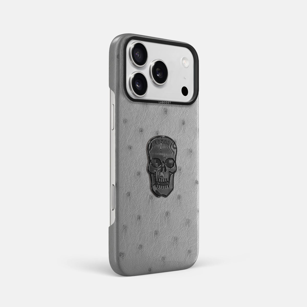 Classic Case With Carbon Skull For iPhone 18 Pro Max In Ostrich -2 | Silver-Black