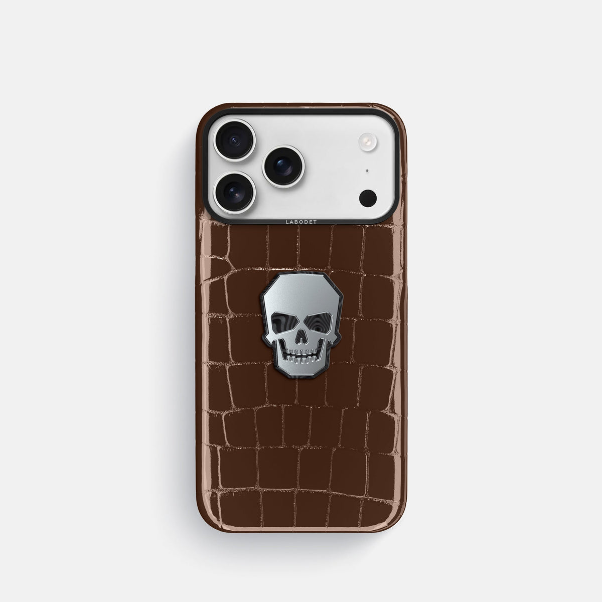 Classic Case With Titanium Skull For iPhone 18 Pro In Shiny Alligator -1 | Brown-Black
