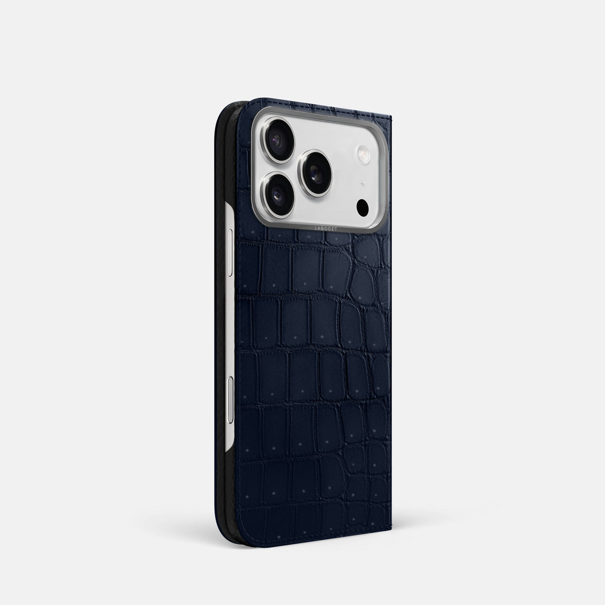 Folio Case For iPhone 17 Pro In Porosus Crocodile