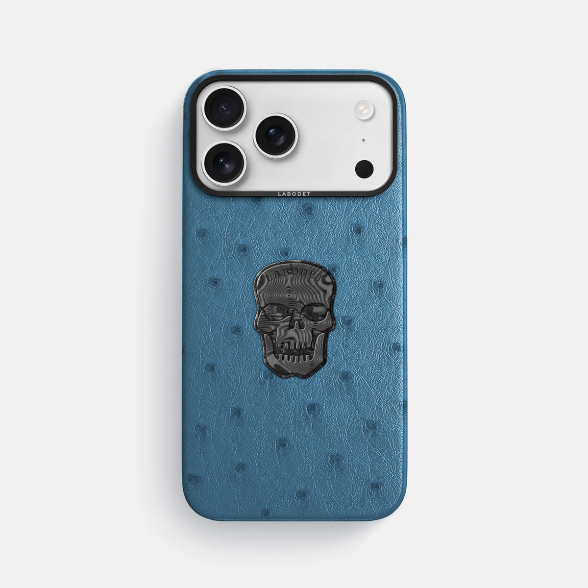 Classic Case With Carbon Skull For iPhone 17 Pro Max In Ostrich -1 | Blue-Jeans-Black