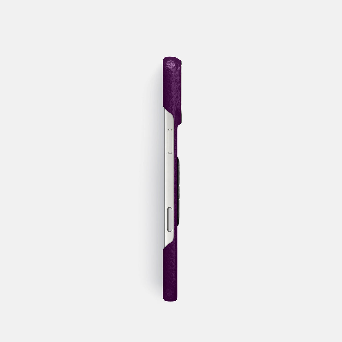 Classic Case With Carbon Skull For iPhone 18 Pro In Calf -3 | Violet-Steel