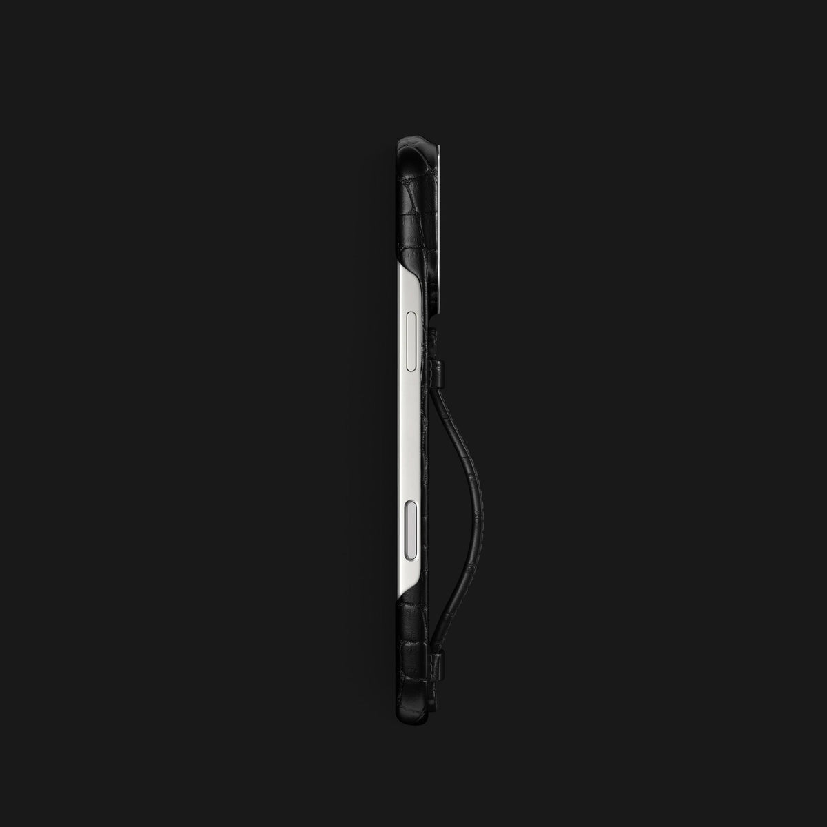 Center Handle Edition Black For iPhone 18 Pro In Alligator -2 | Edition-Black-Steel