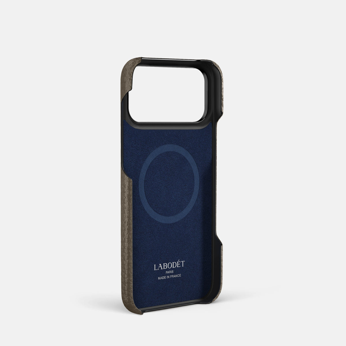 Center Handle For iPhone 18 Pro In Calf -3 | Taupe-Black