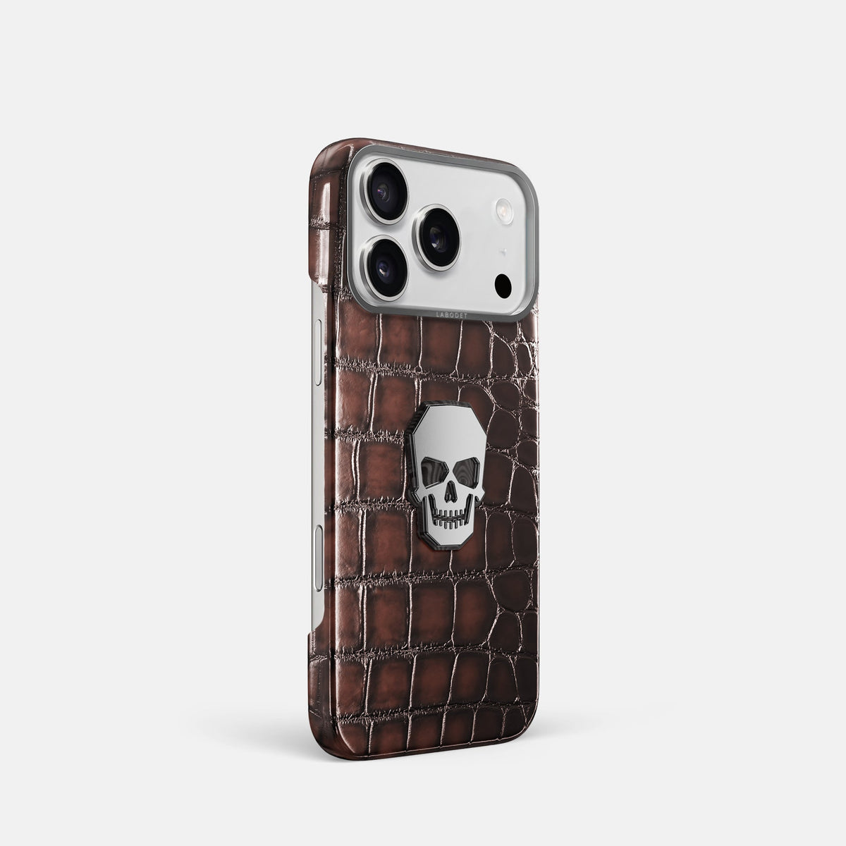 Classic Case With Titanium Skull For iPhone 18 Pro In Patina Alligator -2 | Havana-Brown-Steel