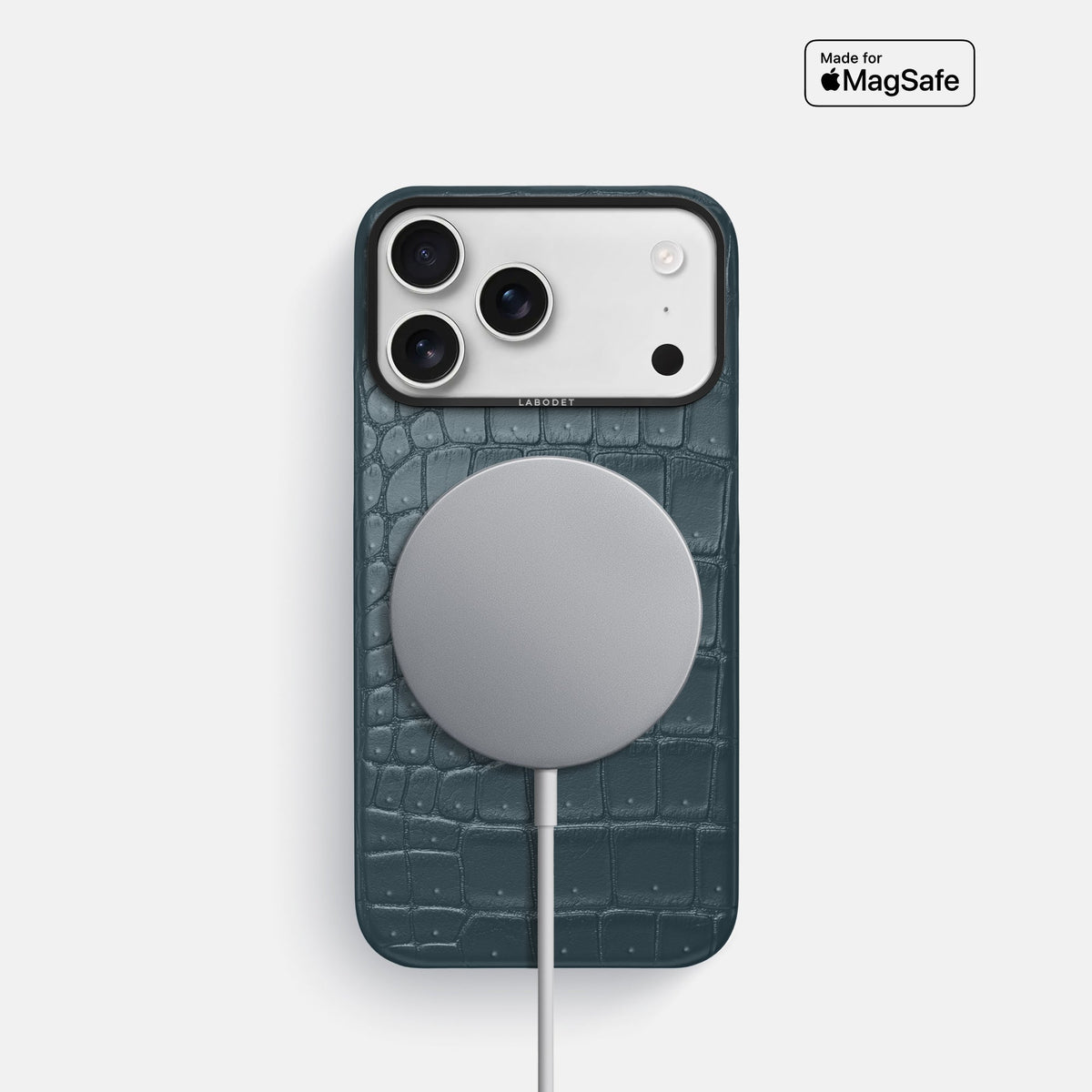 Classic Case For iPhone 18 Pro In Porosus Crocodile -5 | Denim-Black