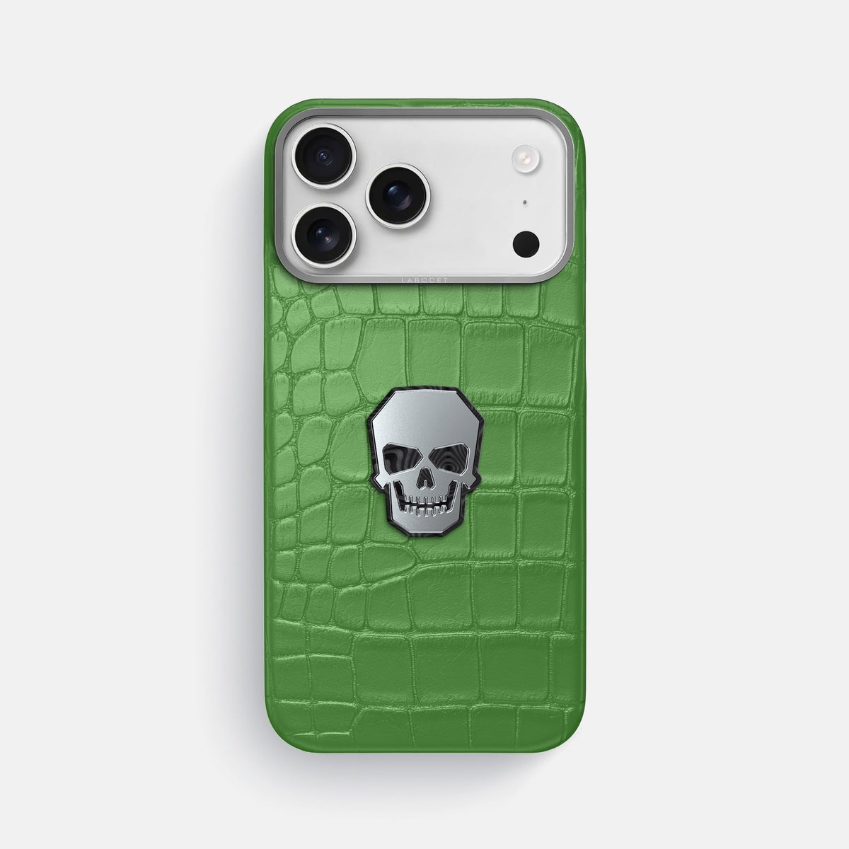 Classic Case With Titanium Skull For iPhone 18 Pro Max In Alligator -1 | Apple-Green-Steel