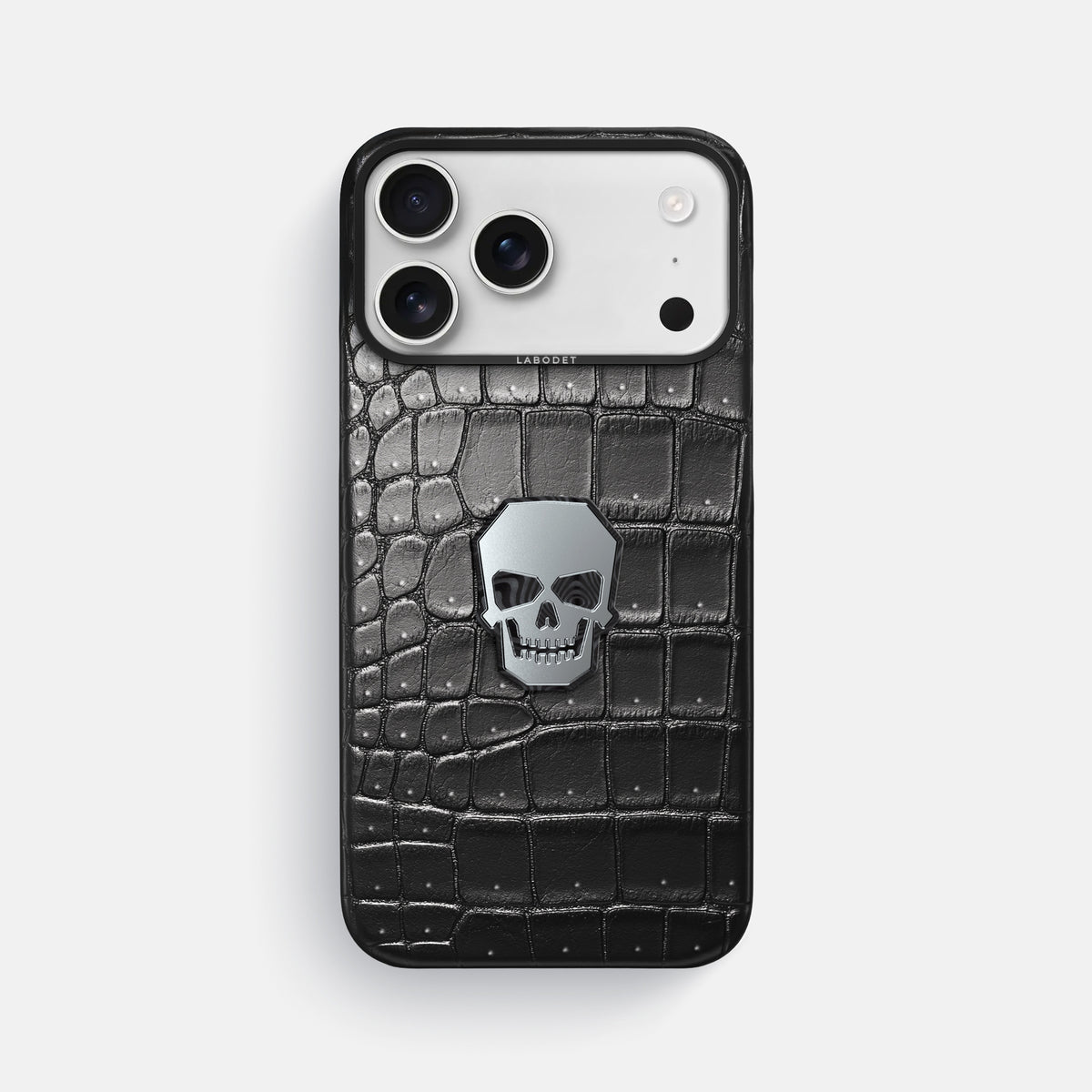 Classic Case With Titanium Skull For iPhone 17 Pro Max In Porosus Crocodile -1 | Shiny-Black-Black