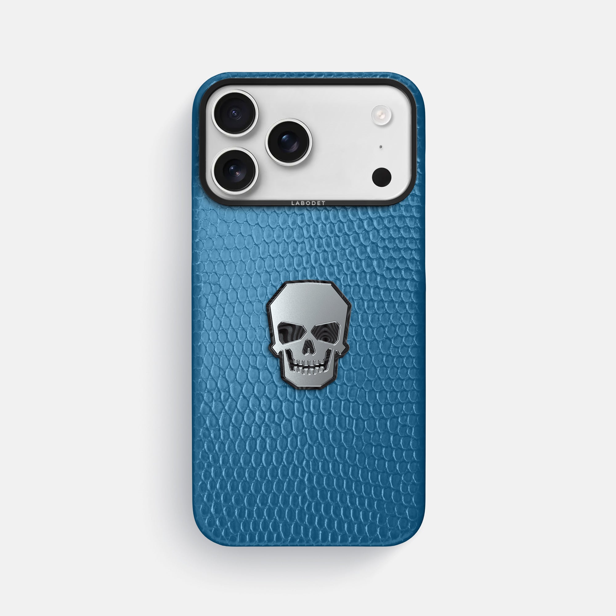 Classic Case With Titanium Skull For iPhone 17 Pro Max In Lizard