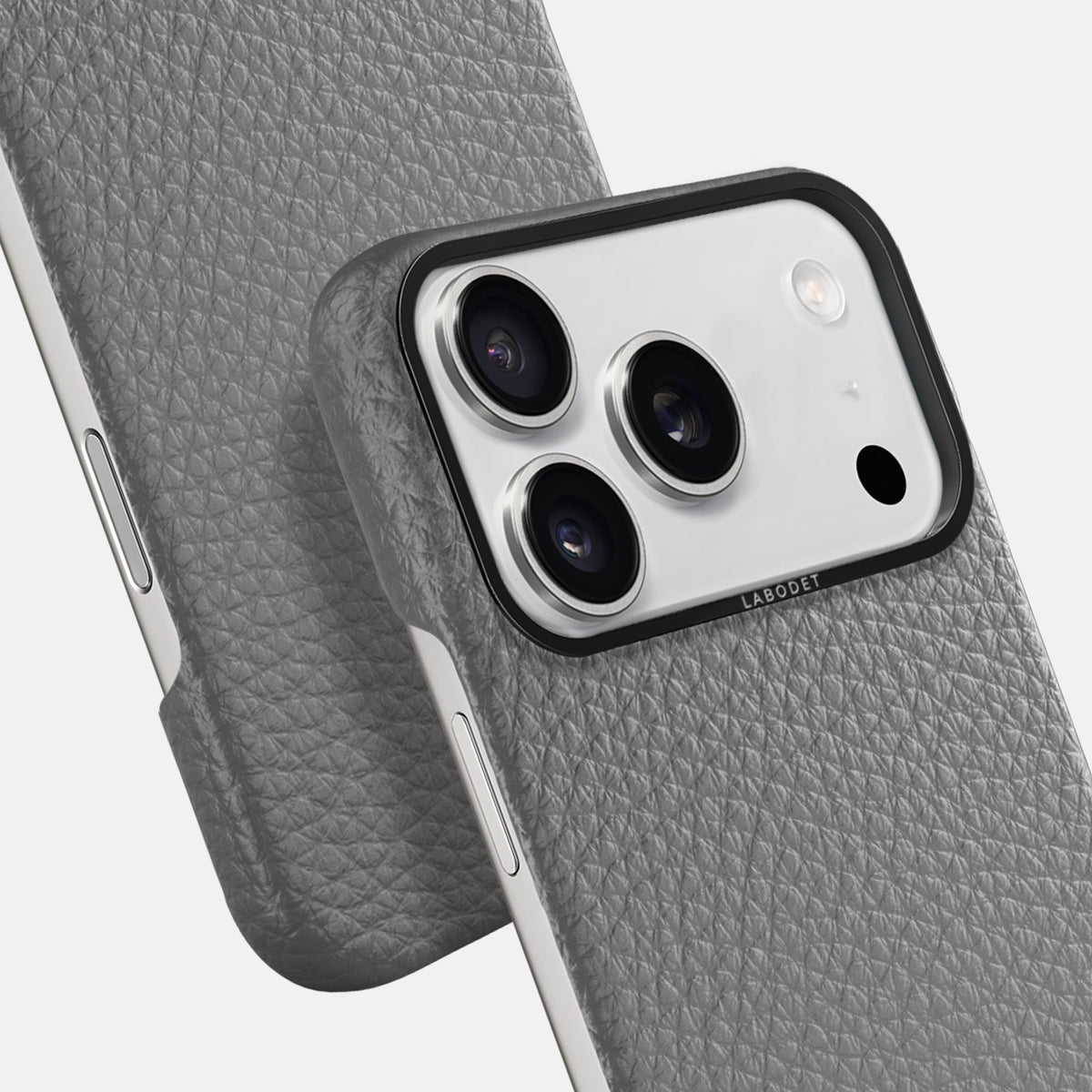 Classic Case For iPhone 18 Pro In Calf -6 | Souris-Black
