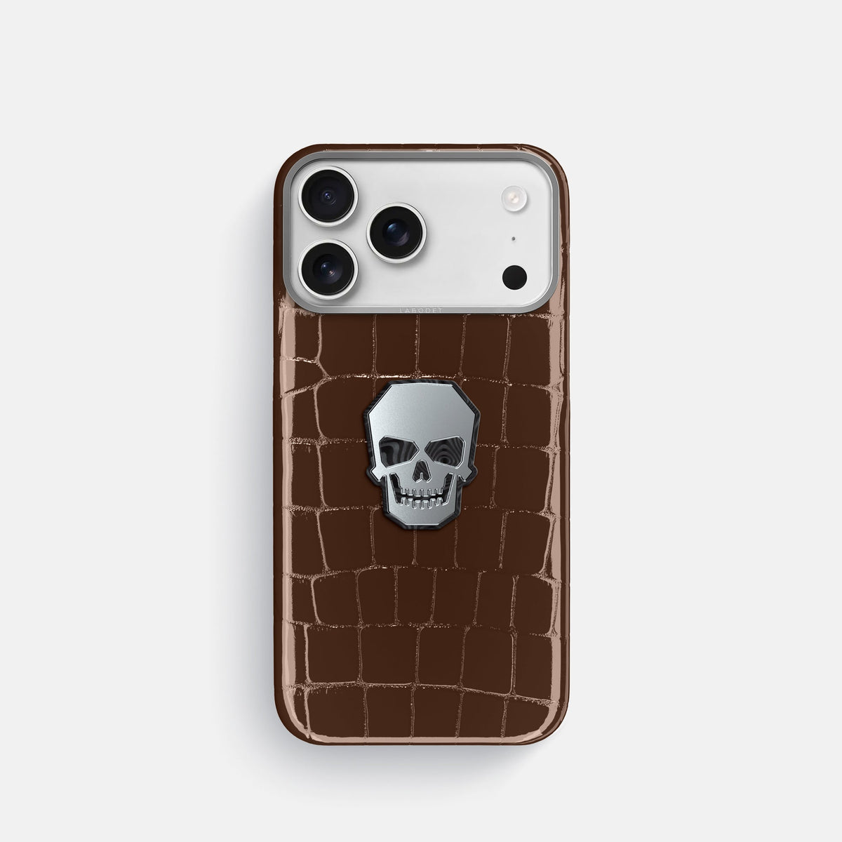 Classic Case With Titanium Skull For iPhone 18 Pro In Shiny Alligator -1 | Brown-Steel