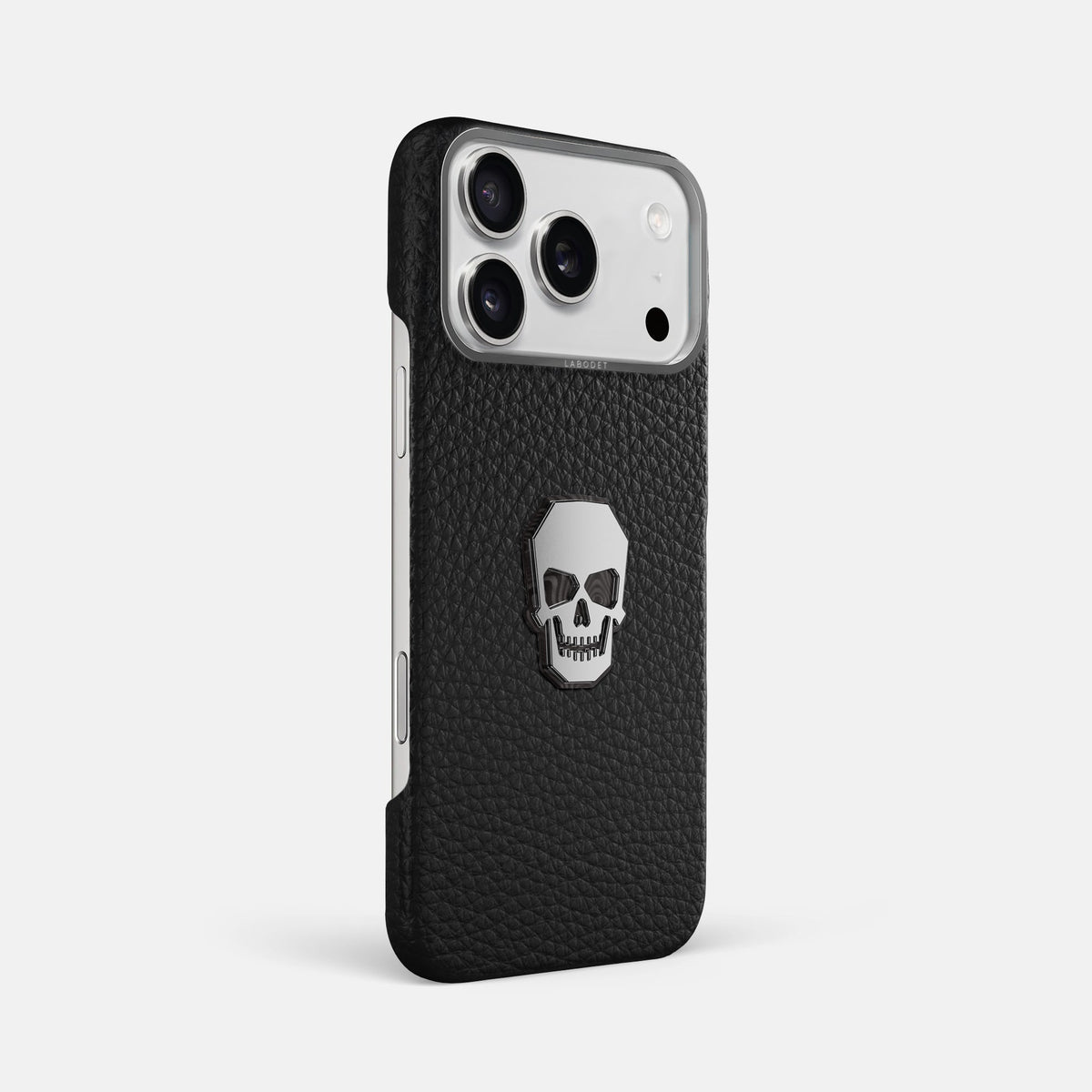 Classic Case With Titanium Skull For iPhone 18 Pro Max In Calf -2 | Black-Steel