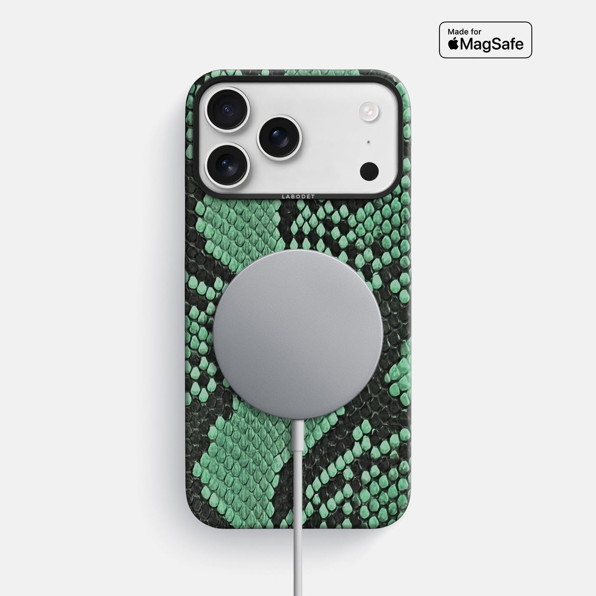 Classic Case For iPhone 18 Pro Max In Deluxe Python -5 | Forest-Green-Black