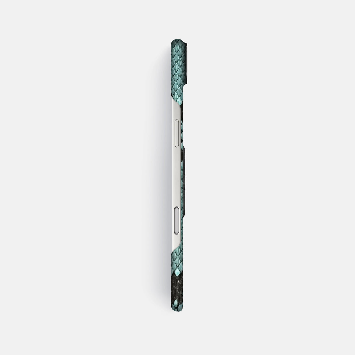 Classic Case With Carbon Skull For iPhone 17 Air In Deluxe Python -3 | Blue-Lagoon-Black