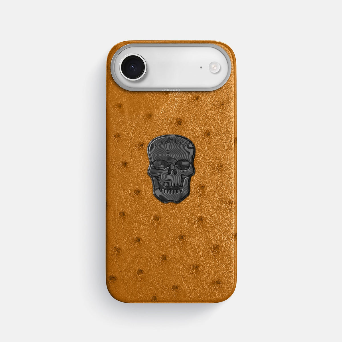 Classic Case With Carbon Skull For iPhone 17 Air In Ostrich