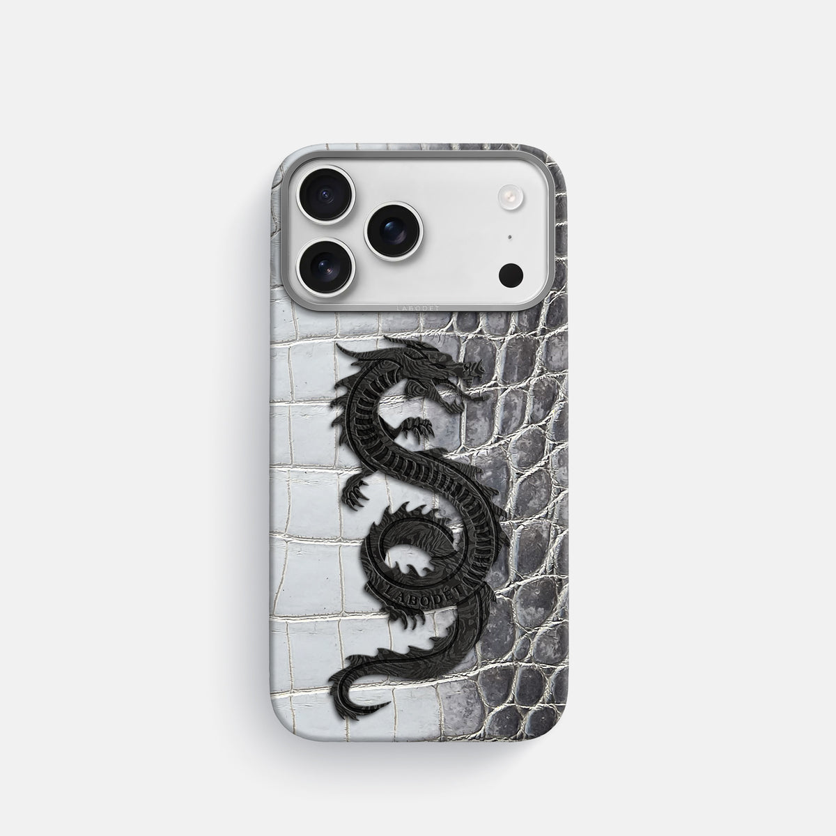 Classic Case With Carbon Dragon For iPhone 17 Pro In Himalayan Crocodile -1 | Silver-Steel