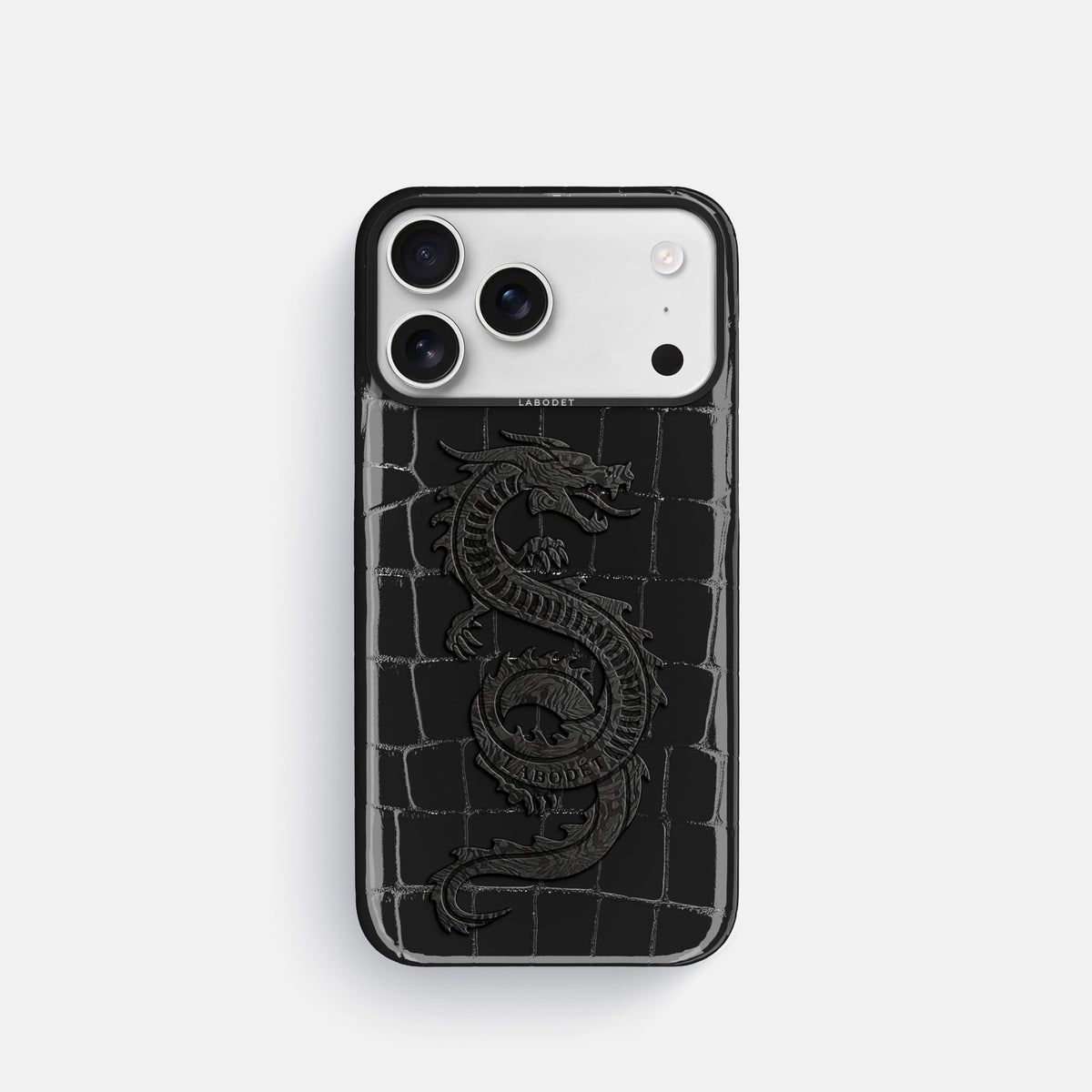 Classic Case With Carbon Dragon For iPhone 18 Pro In Shiny Alligator -1 | Black-Black