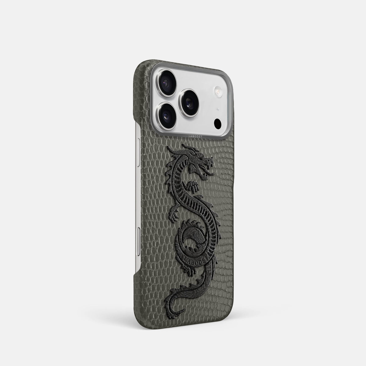 Classic Case With Carbon Dragon For iPhone 18 Pro In Lizard -2 | Grey-Steel