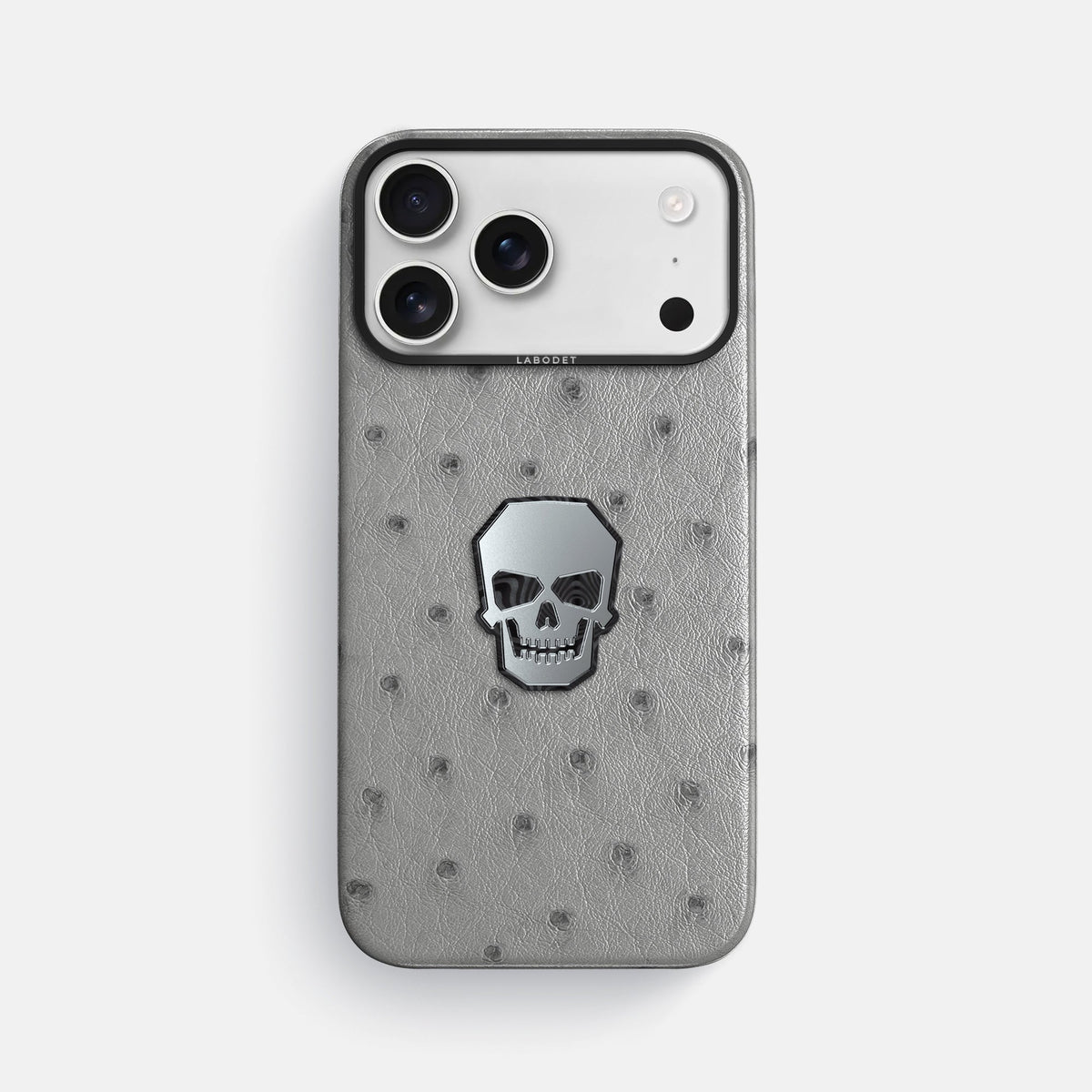 Classic Case With Titanium Skull For iPhone 18 Pro Max In Ostrich -1 | Silver-Black