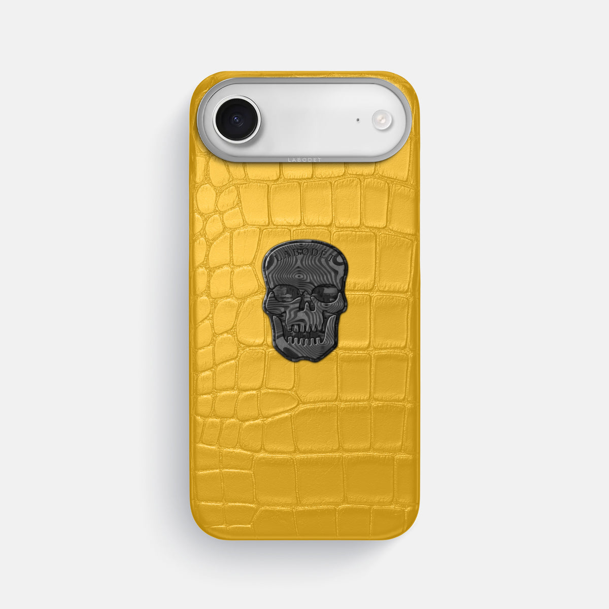 Classic Case With Carbon Skull For iPhone 17 Air In Alligator -1 | Yellow-Steel