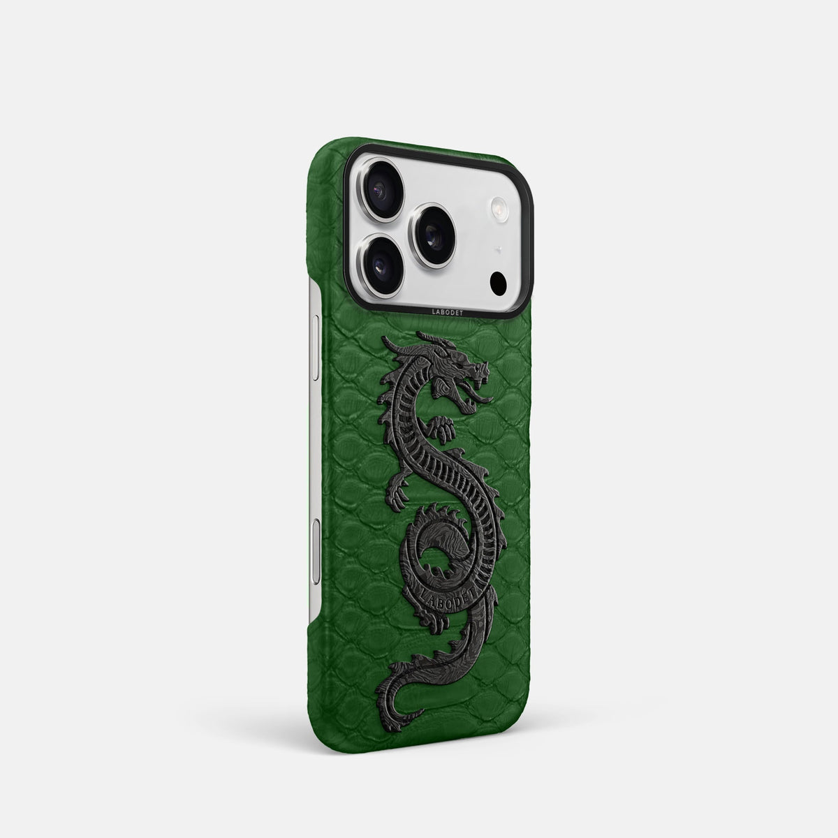 Classic Case With Carbon Dragon For iPhone 18 Pro In Python -2 | Green-Black
