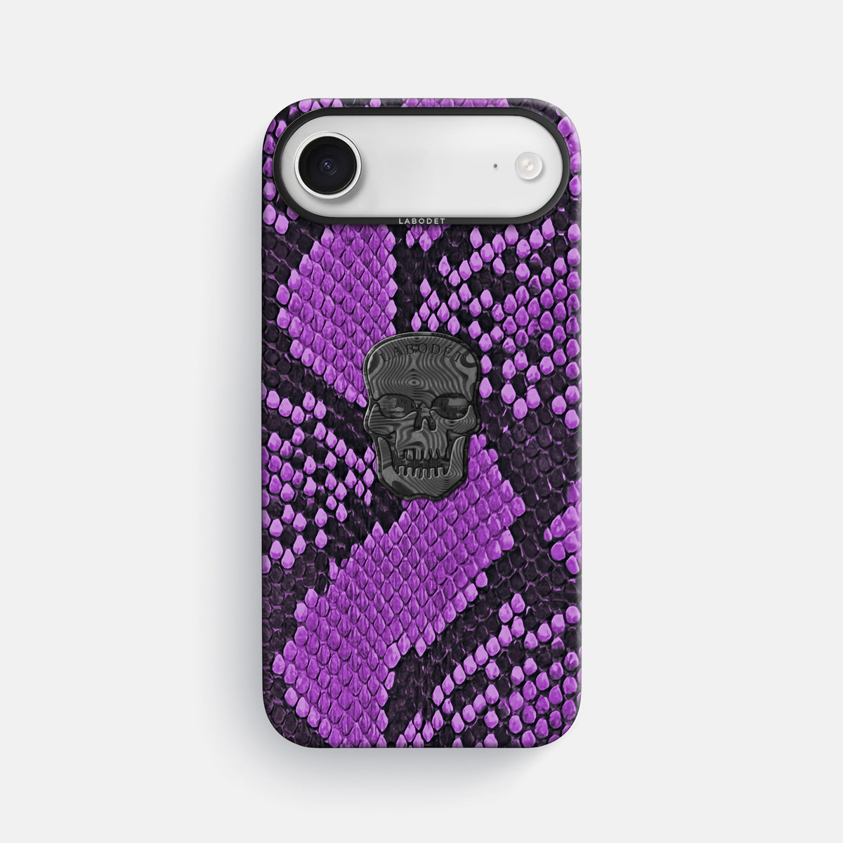 Classic Case With Carbon Skull For iPhone 17 Air In Deluxe Python -1 | Purple-Black