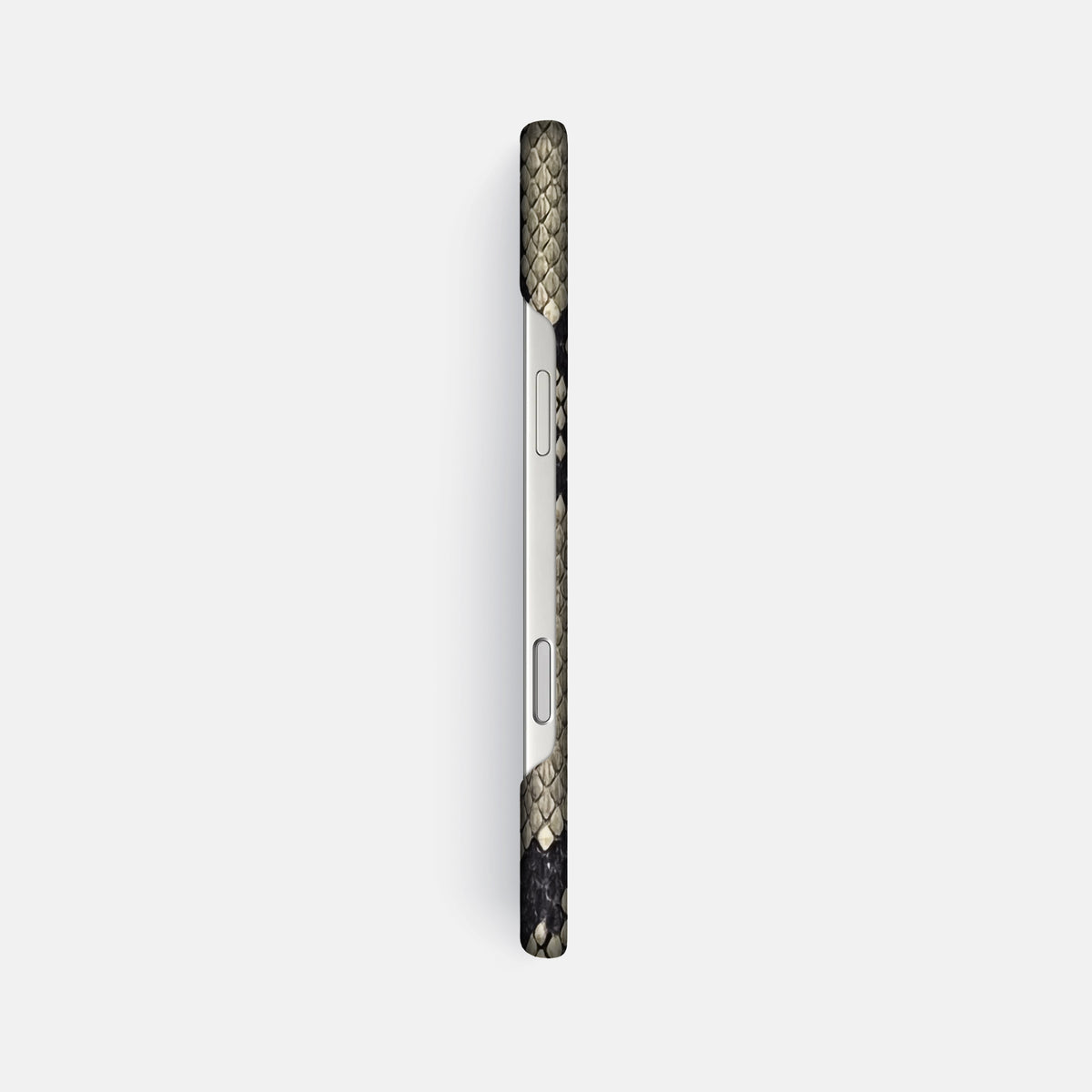 Slim Case For iPhone 17 Pro Max In Deluxe Python -3 | Savannah