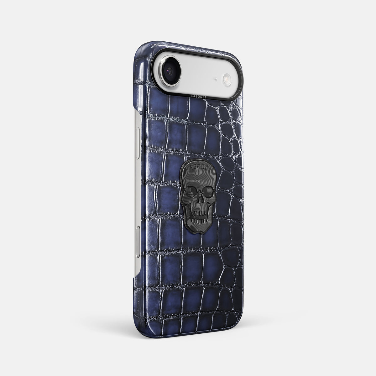 Classic Case With Carbon Skull For iPhone 17 Air In Patina Alligator -2 | Havana-Blue-Black