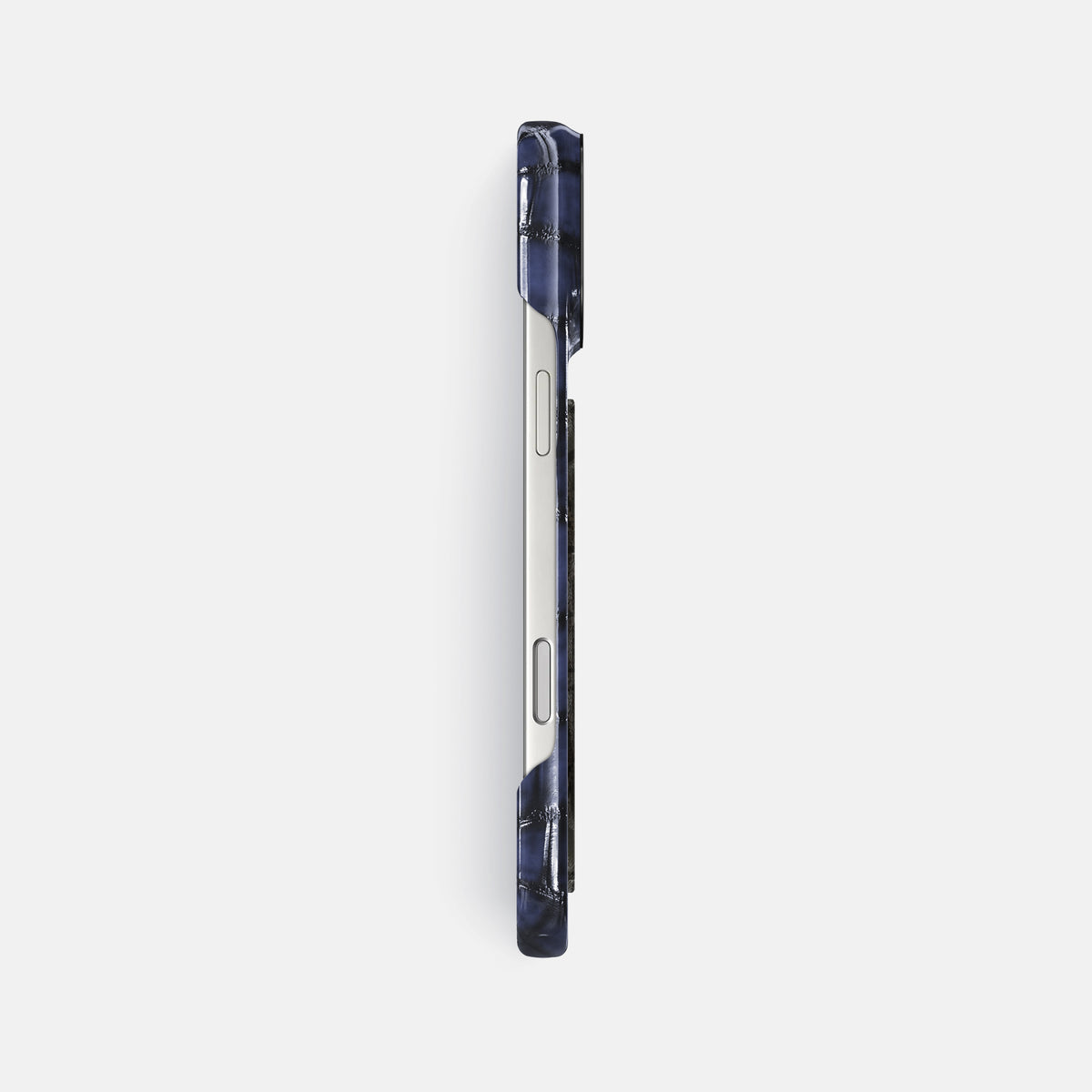 Classic Case With Carbon Dragon For iPhone 17 Pro Max In Patina Alligator -3 | Havana-Blue-Black
