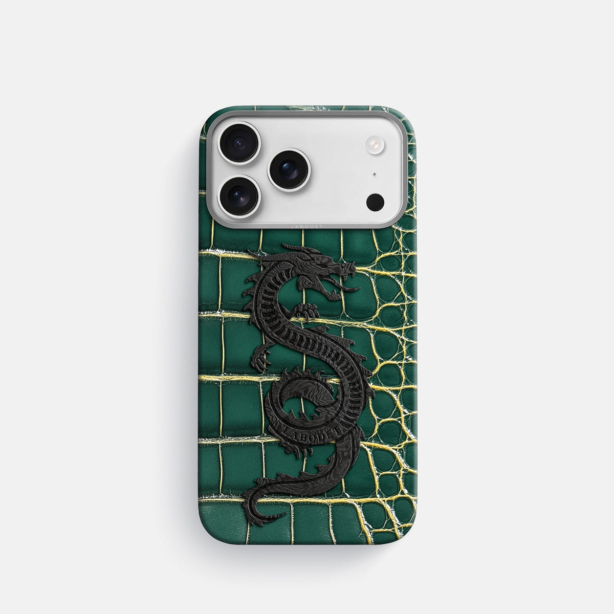 Classic Case With Carbon Dragon For iPhone 18 Pro In Patina Alligator -1 | Cambridge-Steel
