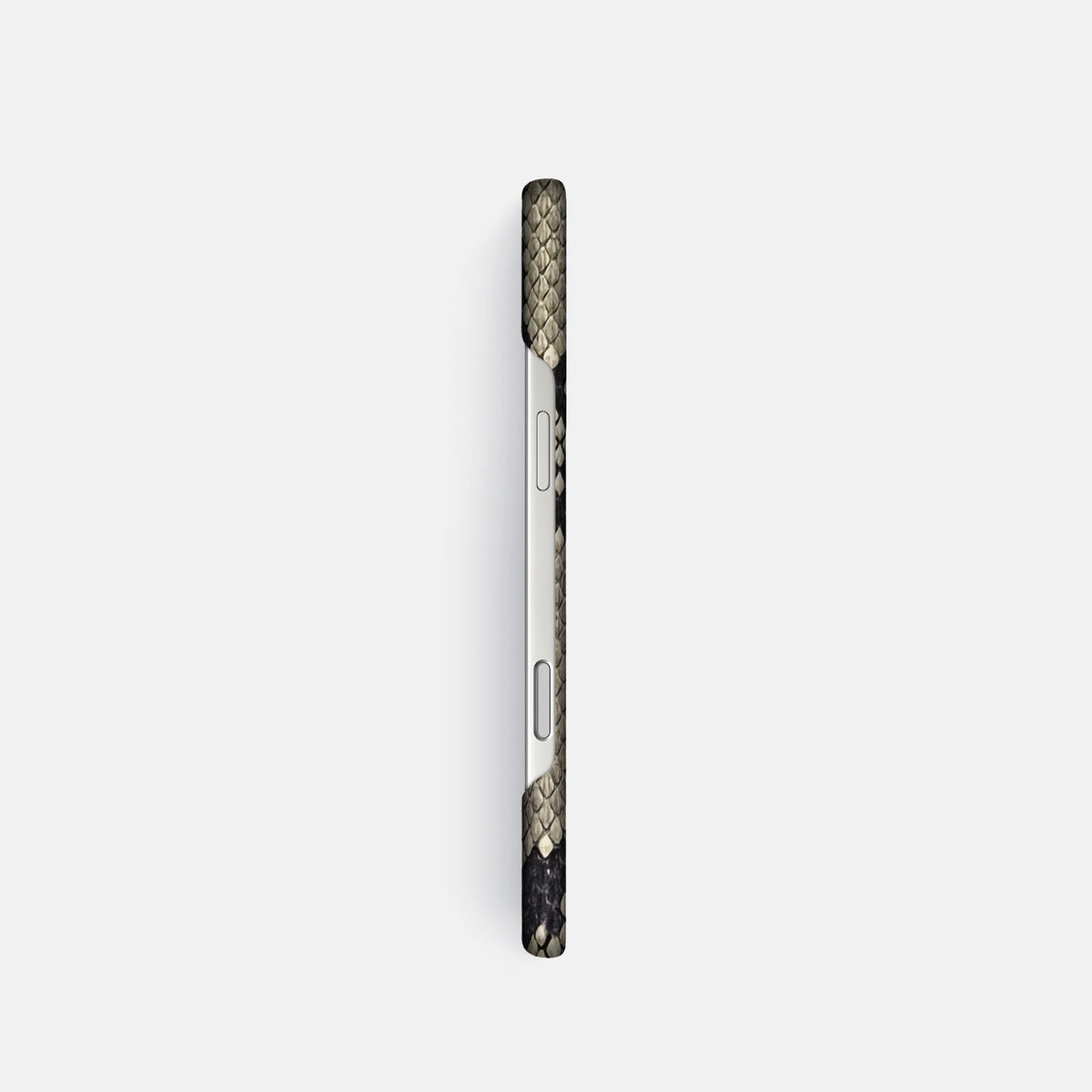 Slim Case For iPhone 18 Pro In Deluxe Python -3 | Savannah