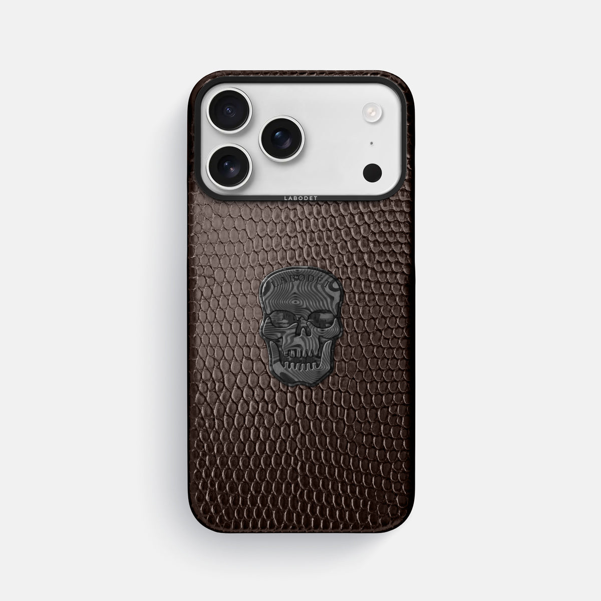 Classic Case With Carbon Skull For iPhone 17 Pro Max In Lizard -1 | Brown-Black